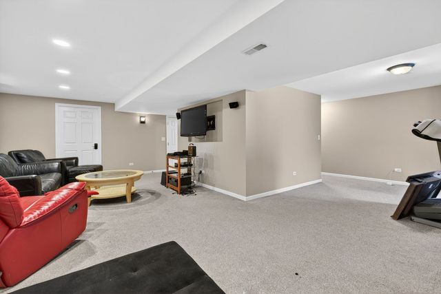 15711 Menominee Court, Manhattan, IL 60442