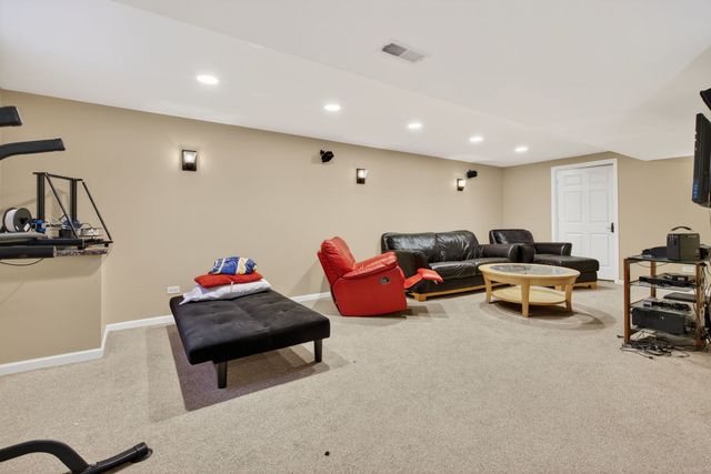 15711 Menominee Court, Manhattan, IL 60442