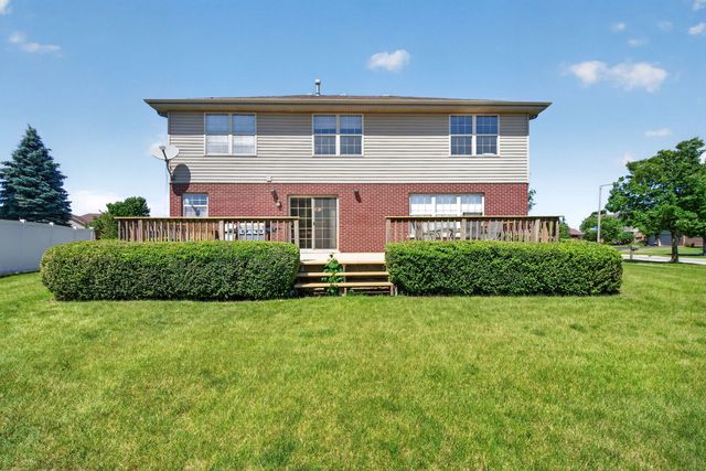 15711 Menominee Court, Manhattan, IL 60442