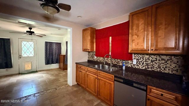 9936 FRANKELLA Road, Jacksonville, FL 32208