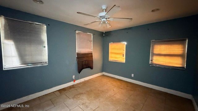 9936 FRANKELLA Road, Jacksonville, FL 32208