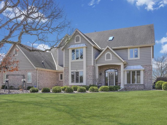 9223 W Wyndham Hills COURT, Franklin, WI 53132