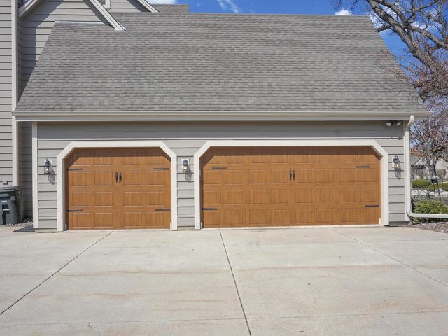 9223 W Wyndham Hills COURT, Franklin, WI 53132