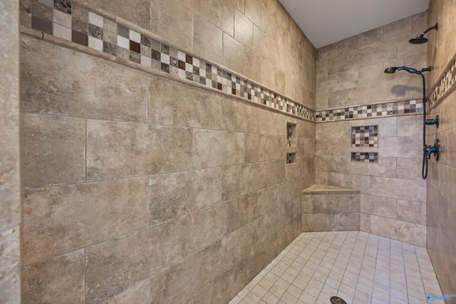 35 Mcmullen Lane SE, Gurley, AL 35748