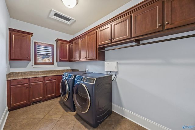 35 Mcmullen Lane SE, Gurley, AL 35748