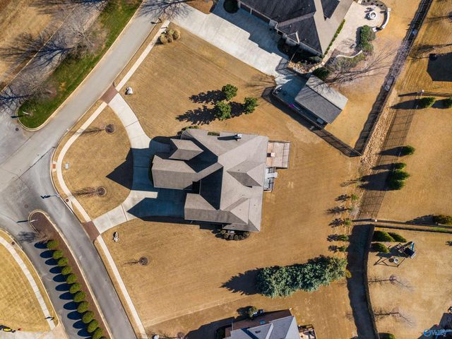 35 Mcmullen Lane SE, Gurley, AL 35748