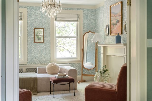 115 Baldwin St, Boston, MA 02129