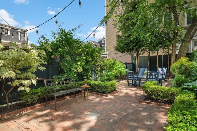 115 Baldwin St, Boston, MA 02129