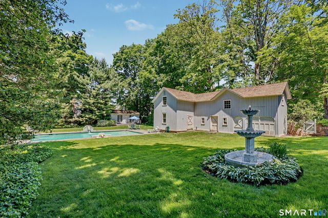 406 Harbor Road, Fairfield, CT 06890