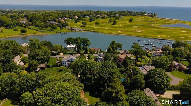 406 Harbor Road, Fairfield, CT 06890