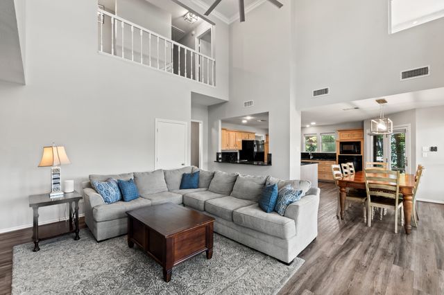 5366 Point LaVista, Malakoff, TX 75148