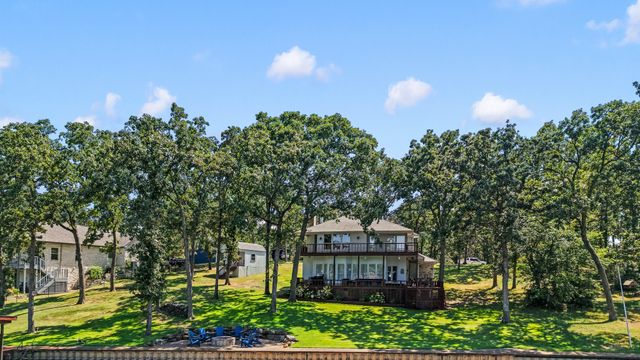 5366 Point LaVista, Malakoff, TX 75148