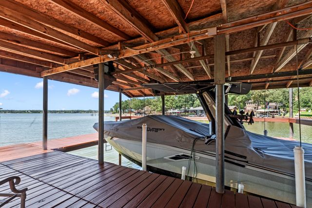 5366 Point LaVista, Malakoff, TX 75148