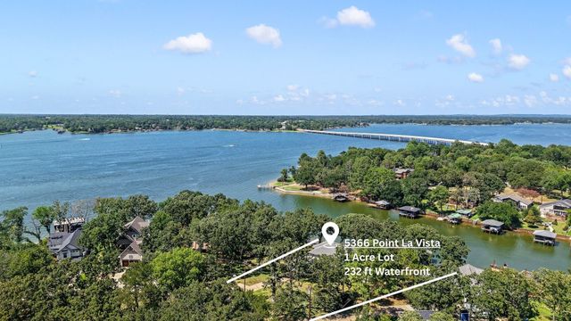 5366 Point LaVista, Malakoff, TX 75148