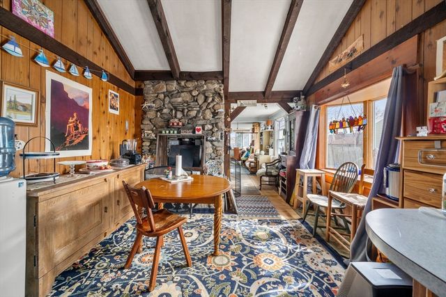 12 Williams Ave, Plymouth, MA 02360