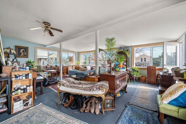 12 Williams Ave, Plymouth, MA 02360