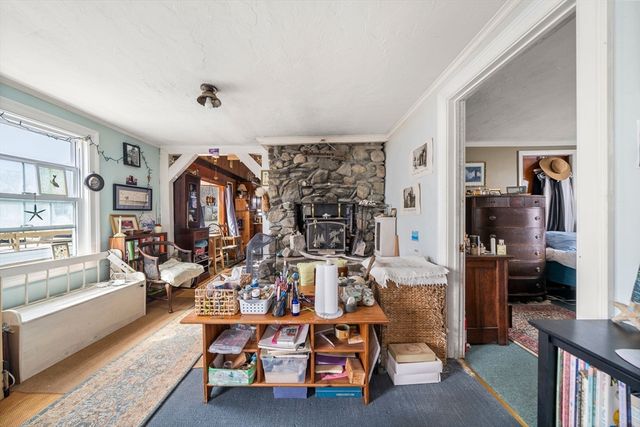 12 Williams Ave, Plymouth, MA 02360