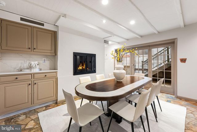 403 S FAIRFAX ST, Alexandria, VA 22314