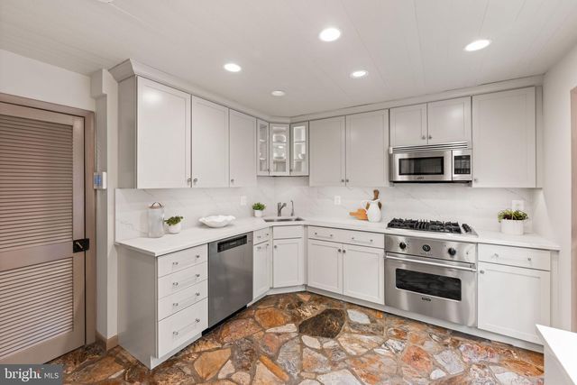 403 S FAIRFAX ST, Alexandria, VA 22314