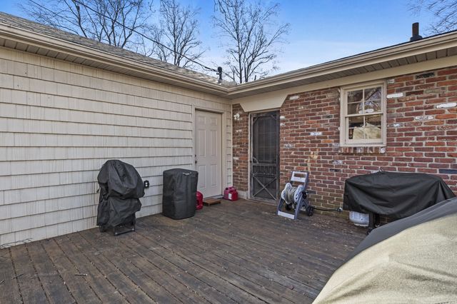 318 Senate Drive, Frankfort, KY 40601