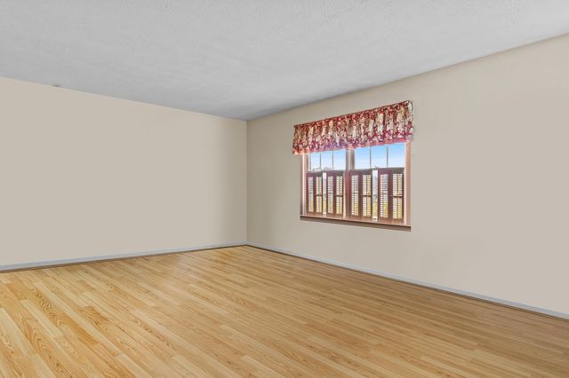 318 Senate Drive, Frankfort, KY 40601