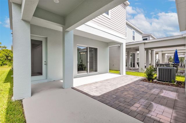13023 TRANQUIL WATER ALLEY, Winter Garden, FL 34787