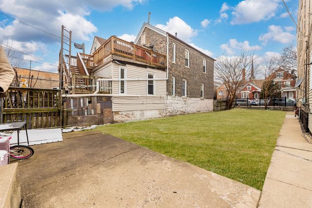 3653 S WOOD Street, Chicago, IL 60609