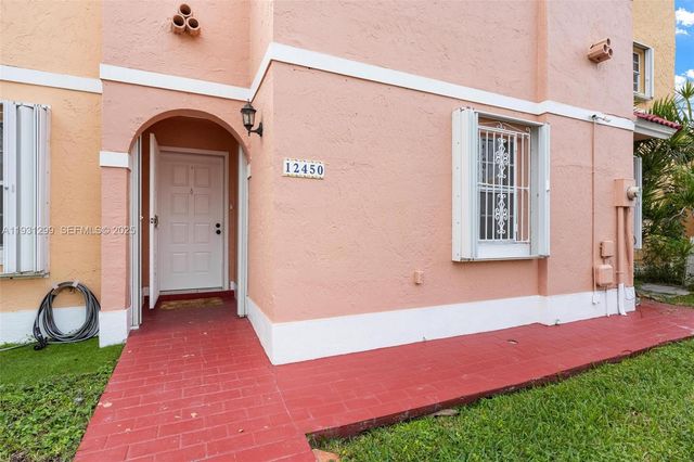 12450 NW 7th Ln, Miami, FL 33182