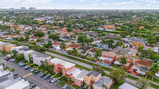 12450 NW 7th Ln, Miami, FL 33182