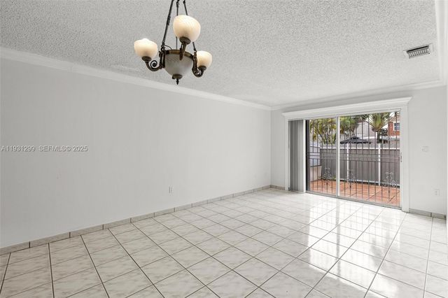 12450 NW 7th Ln, Miami, FL 33182