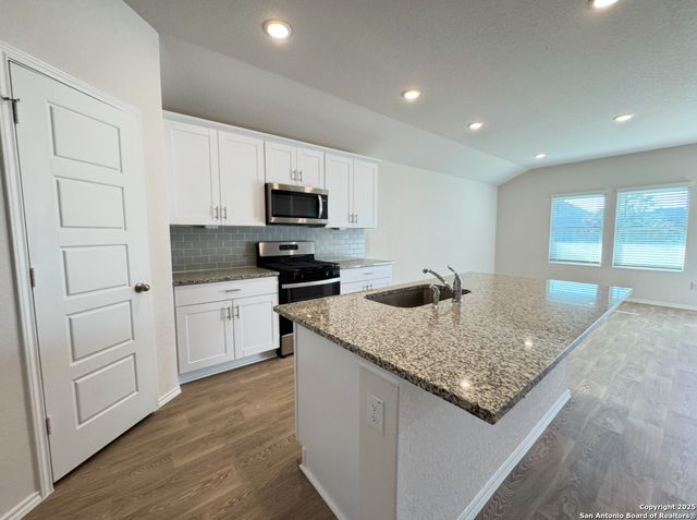349 Trent Dr, New Braunfels, TX 78130