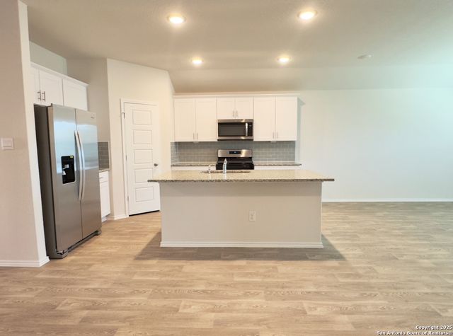 349 Trent Dr, New Braunfels, TX 78130