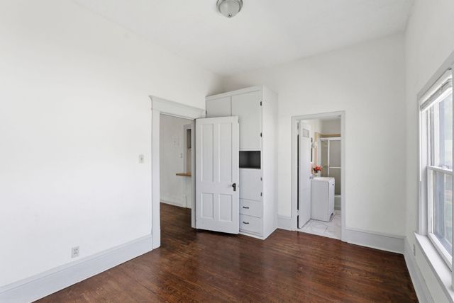 203 N MILLWOOD STREET, Wichita, KS 67203