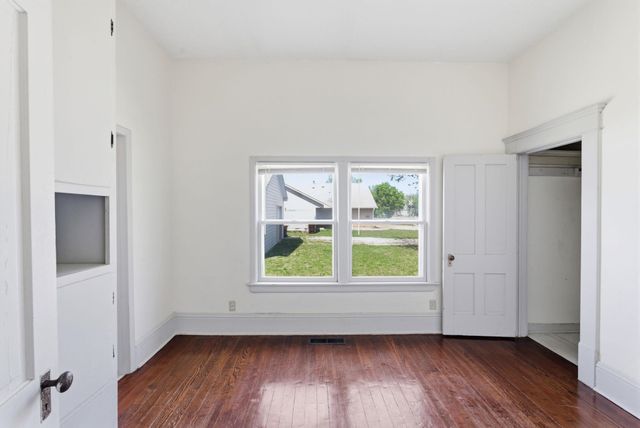 203 N MILLWOOD STREET, Wichita, KS 67203