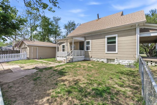 203 N MILLWOOD STREET, Wichita, KS 67203