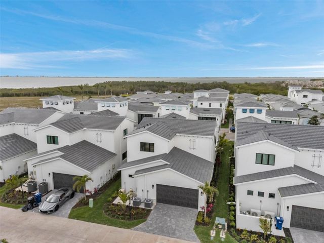 6023 CAT CLAW LANE, Bradenton, FL 34210