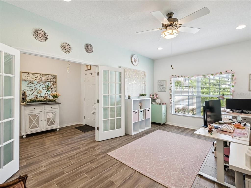 Image 2 of property listing at 12466 ROSEPINE PLACE, Riverview, FL 33579
