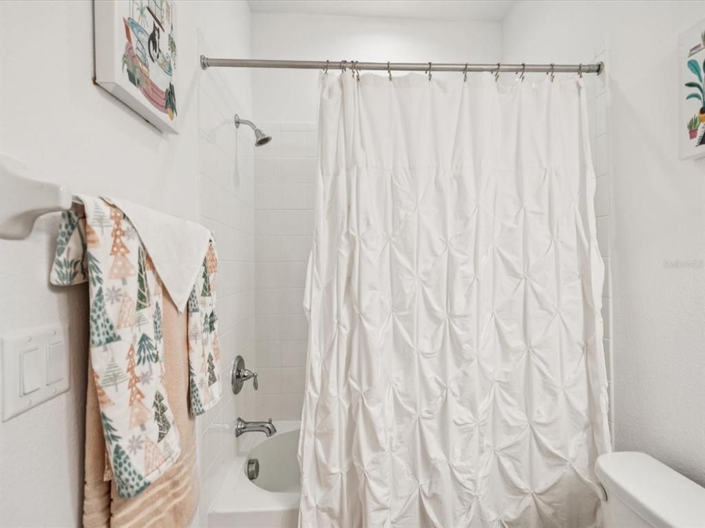 Image 20 of property listing at 12466 ROSEPINE PLACE, Riverview, FL 33579
