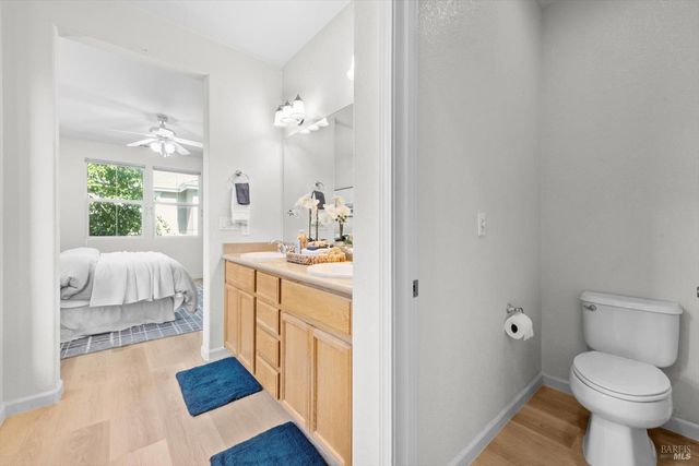 313 Toyon Ln, Vacaville, CA 95687