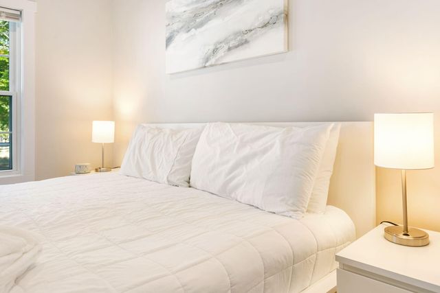 1722 Lake Michigan Drive, Fennville, MI 49408