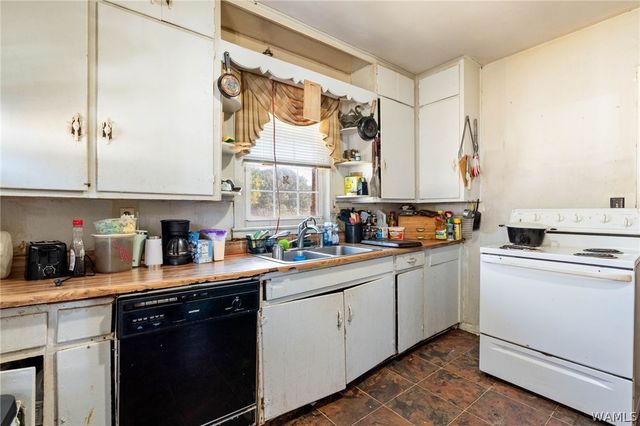 712 Crescent Ridge Rd E, Tuscaloosa, AL 35404