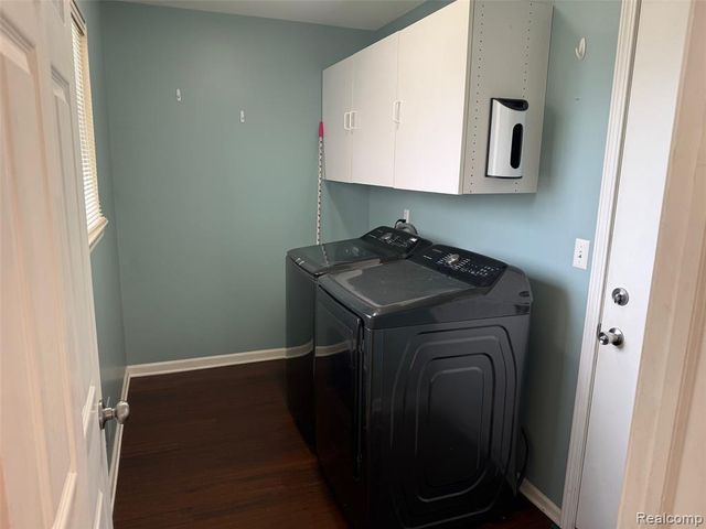 19335 Mandarin Drive, Roseville, MI 48066