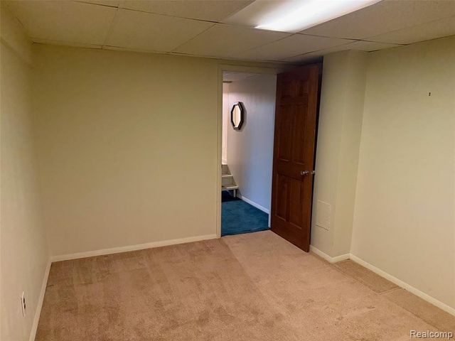 19335 Mandarin Drive, Roseville, MI 48066