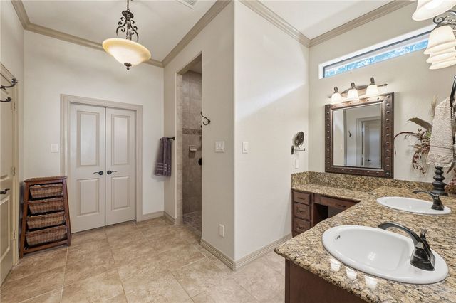 10102 Amelia Drive, Anderson, TX 77830