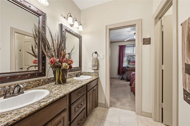 10102 Amelia Drive, Anderson, TX 77830