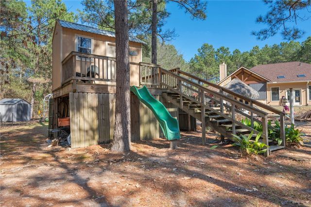 10102 Amelia Drive, Anderson, TX 77830