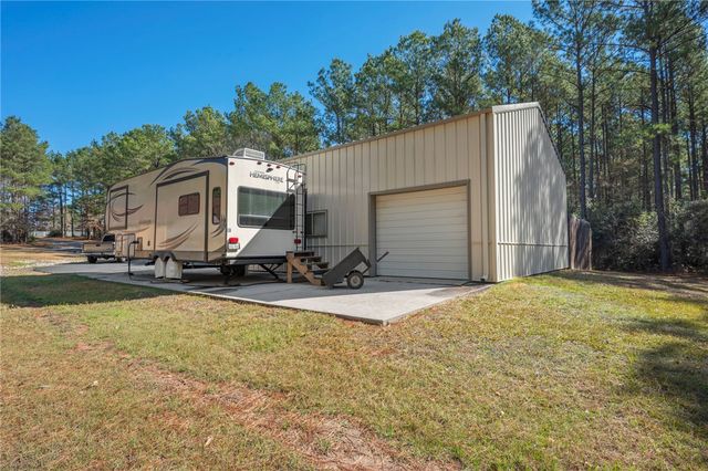 10102 Amelia Drive, Anderson, TX 77830