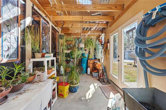 10102 Amelia Drive, Anderson, TX 77830