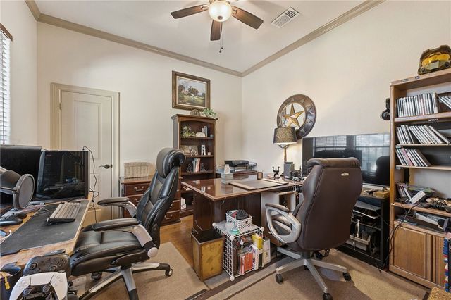 10102 Amelia Drive, Anderson, TX 77830