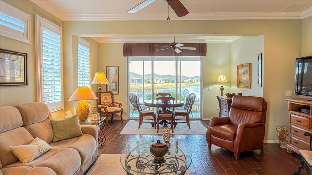 2069 SIFIELD GREENS WAY 102, Sun City Center, FL 33573